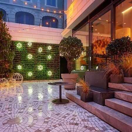 Radisson Hotel City Centre Odessa Exteriör bild