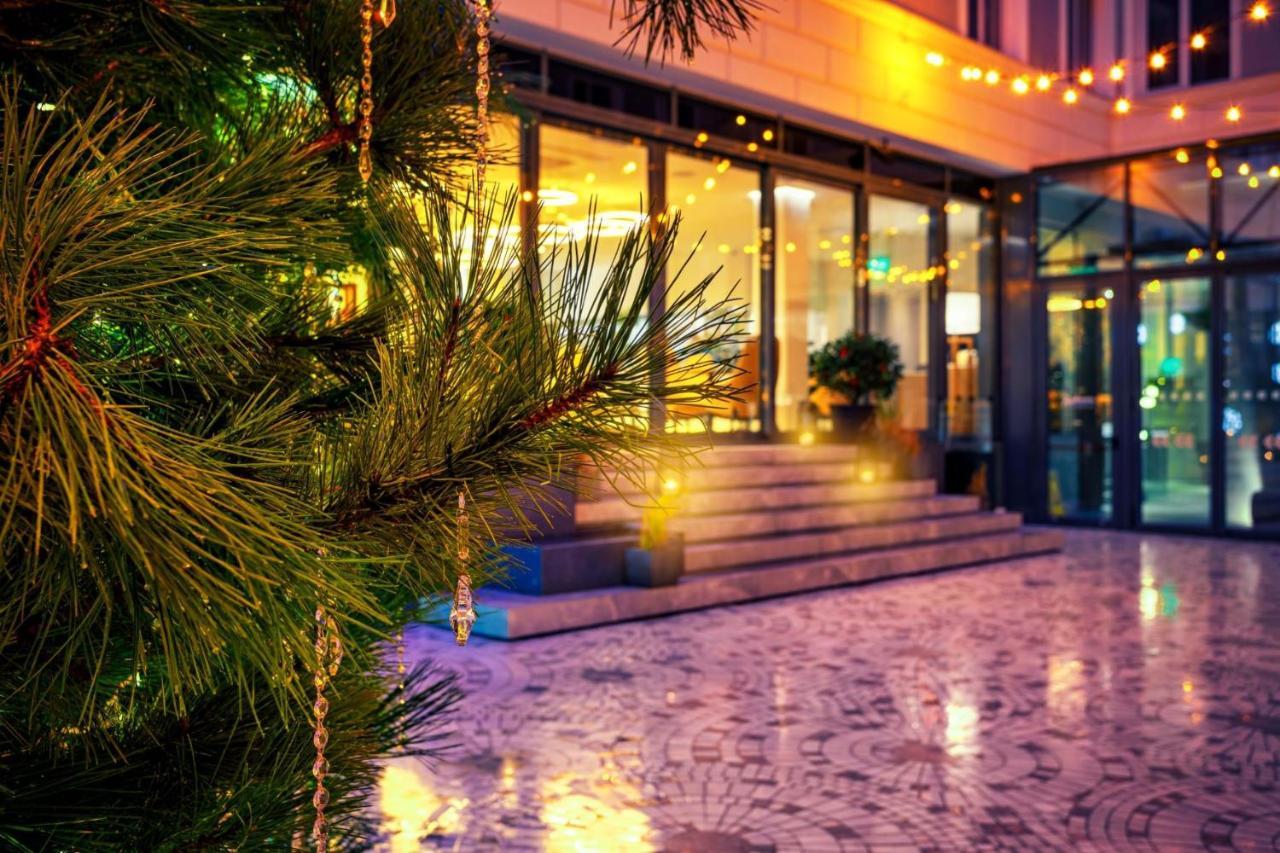 Radisson Hotel City Centre Odessa Exteriör bild